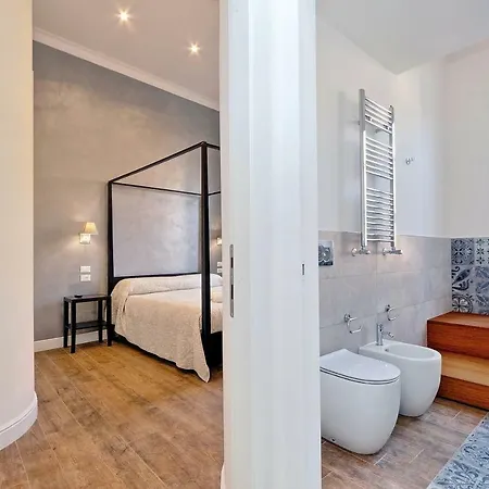 Apartment Luxury Sabina 50 Mt From Trevi Fountain Rome