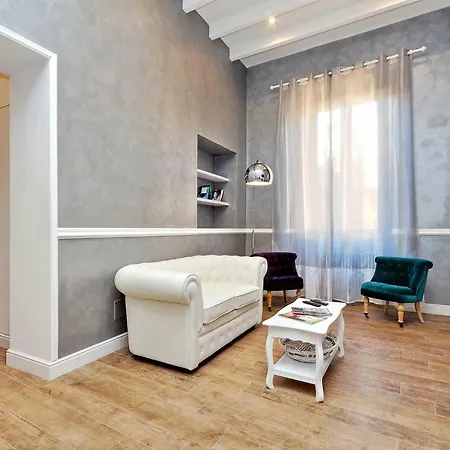 Apartment Luxury Sabina 50 Mt From Trevi Fountain *