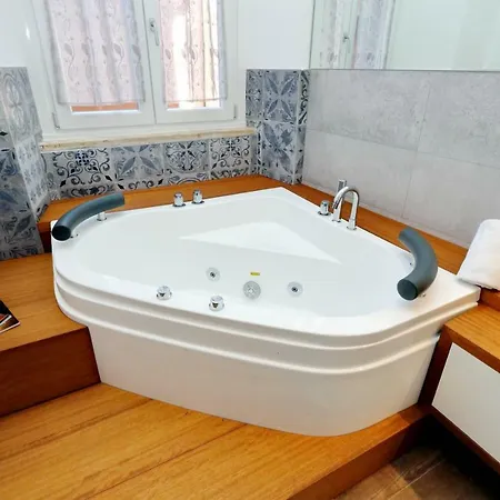 Apartment Luxury Sabina 50 Mt From Trevi Fountain *