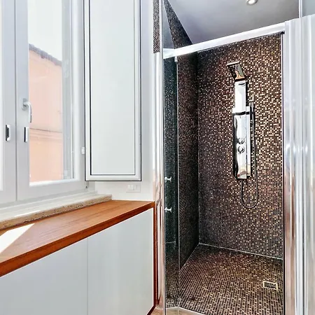 Luxury Sabina 50 Mt From Trevi Fountain